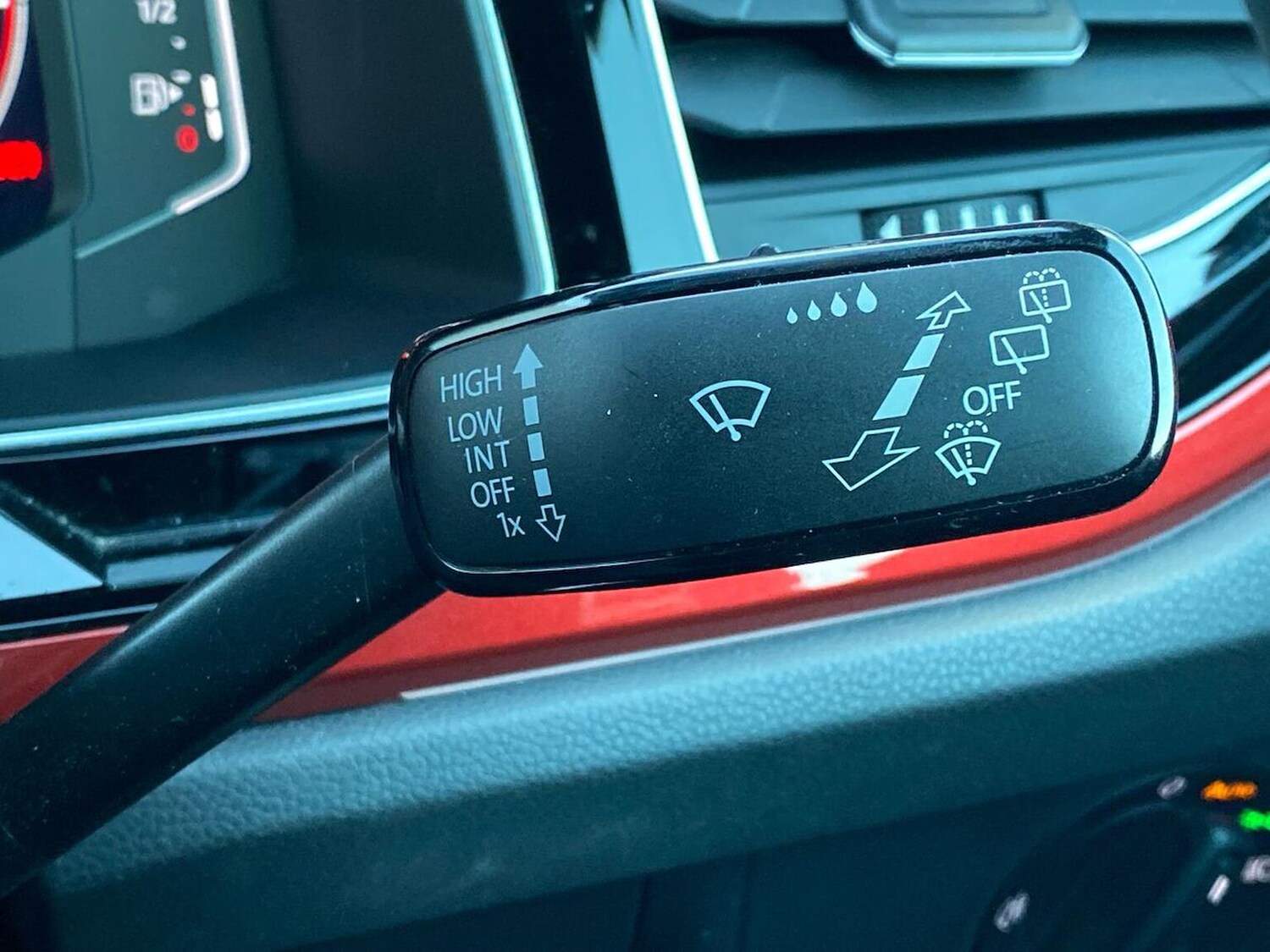 Used Volkswagen Polo 2022 for sale - 76628186: Photo 28