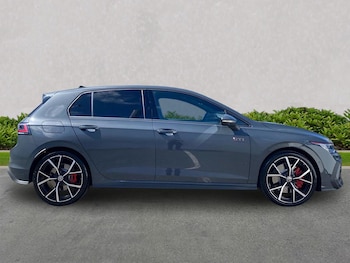Used Volkswagen Golf 2026 for sale - 78766000: Photo