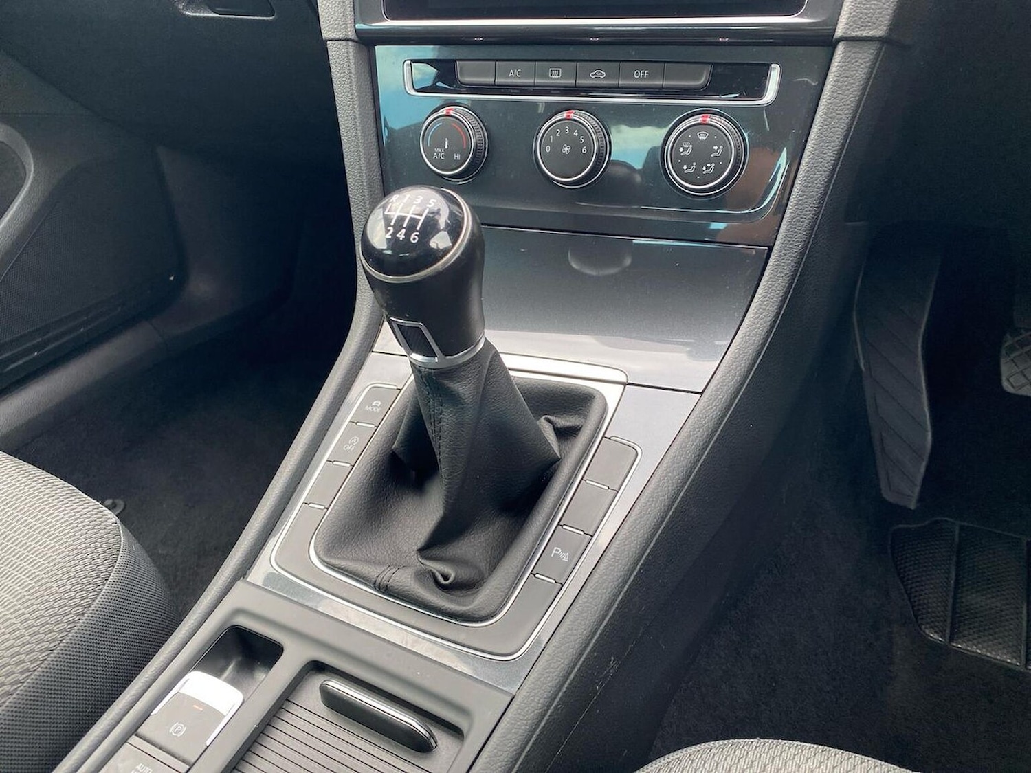 Used Volkswagen Golf 2019 for sale - 76149474: Photo 13