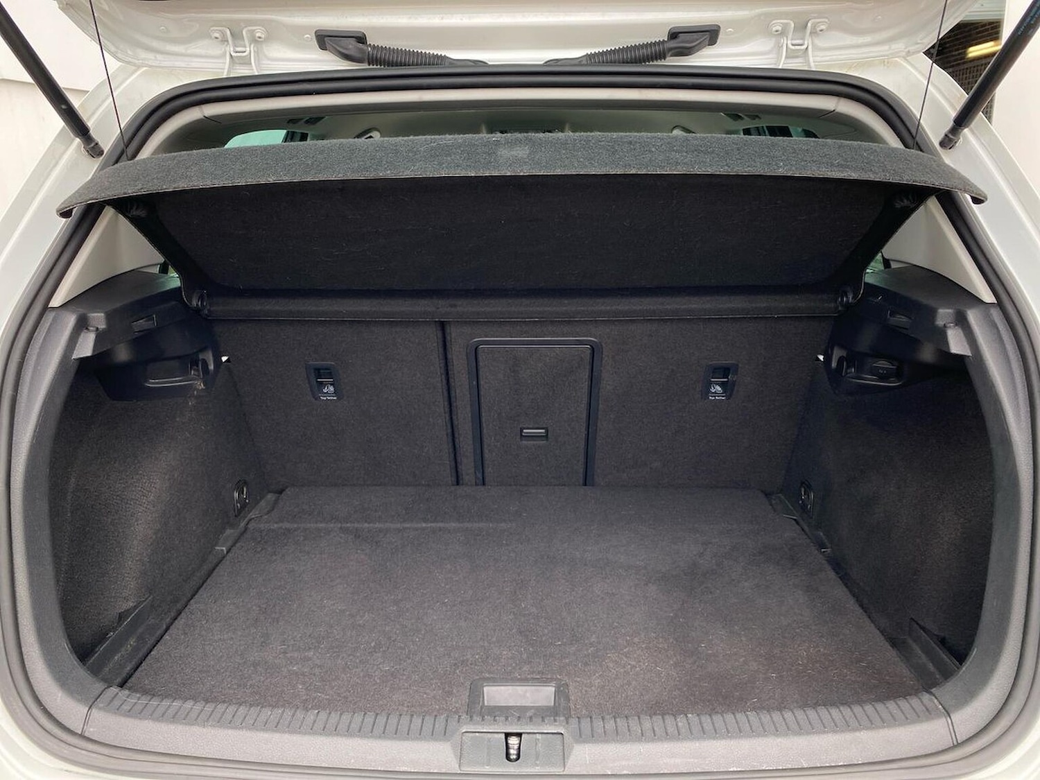 Used Volkswagen Golf 2019 for sale - 76149474: Photo 17