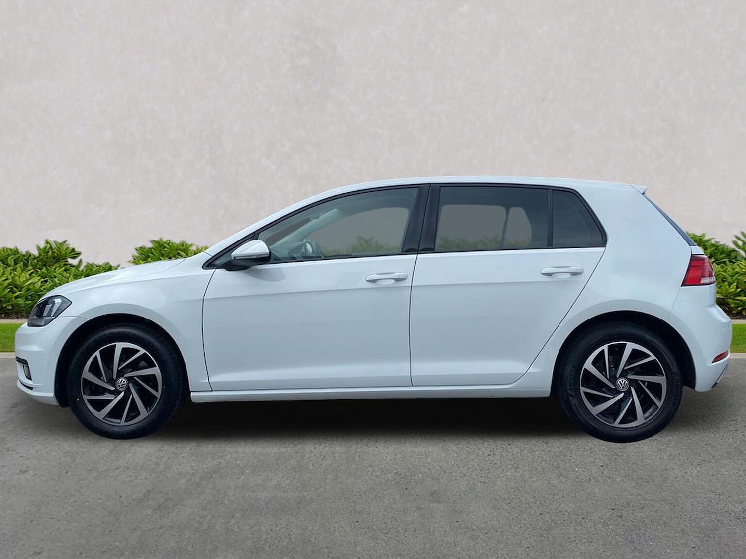 Used Volkswagen Golf 2019 for sale - 76149474: Photo 19