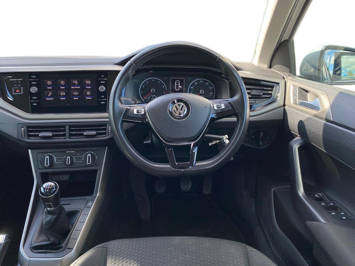 Used Volkswagen Polo 2018 for sale - 78194822: Photo 9