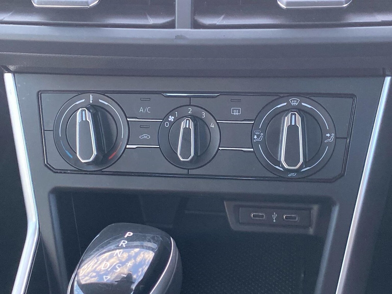 Used Volkswagen Polo 2022 for sale - 76860023: Photo 12