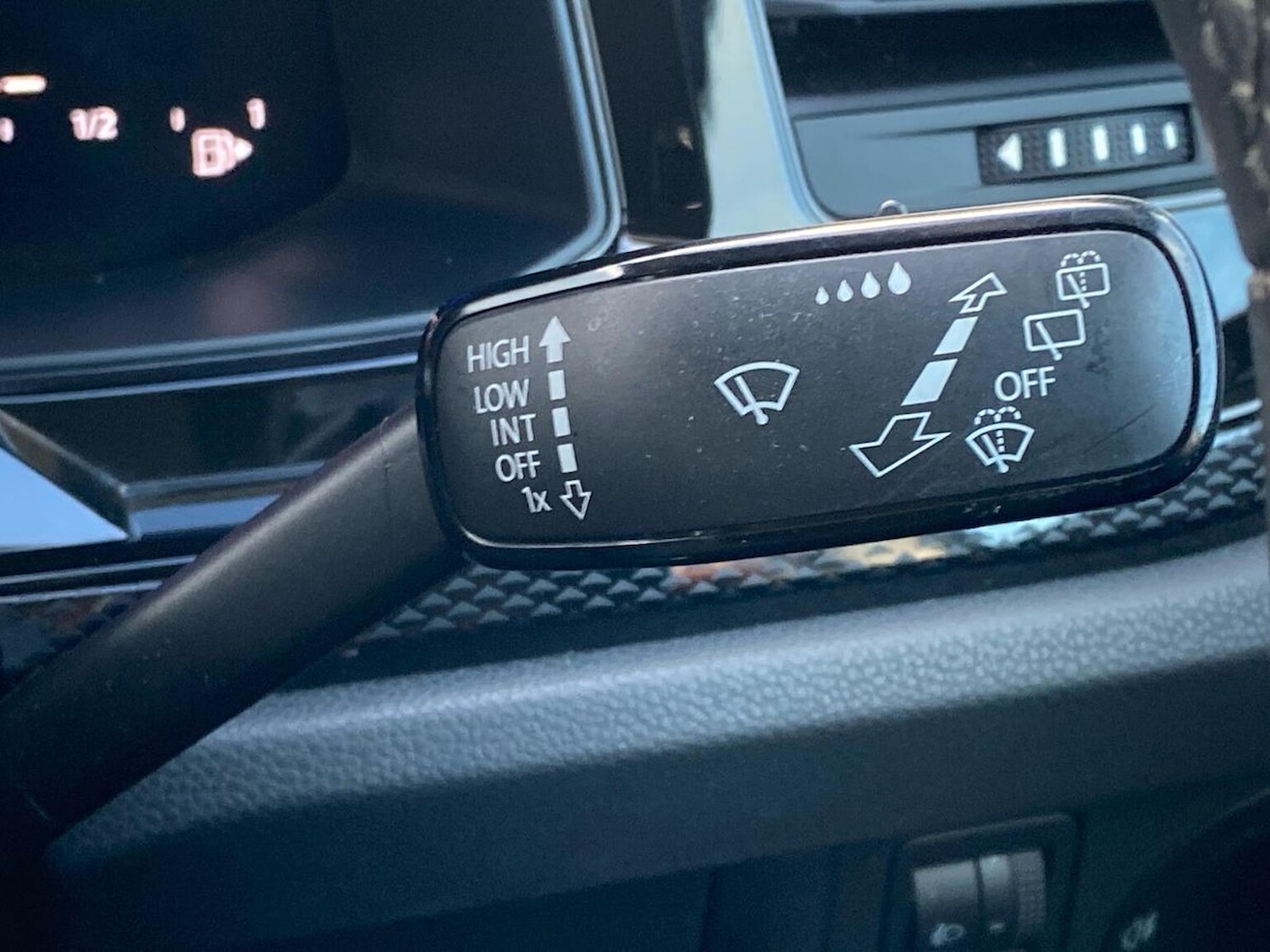 Used Volkswagen Polo 2022 for sale - 76860023: Photo 26