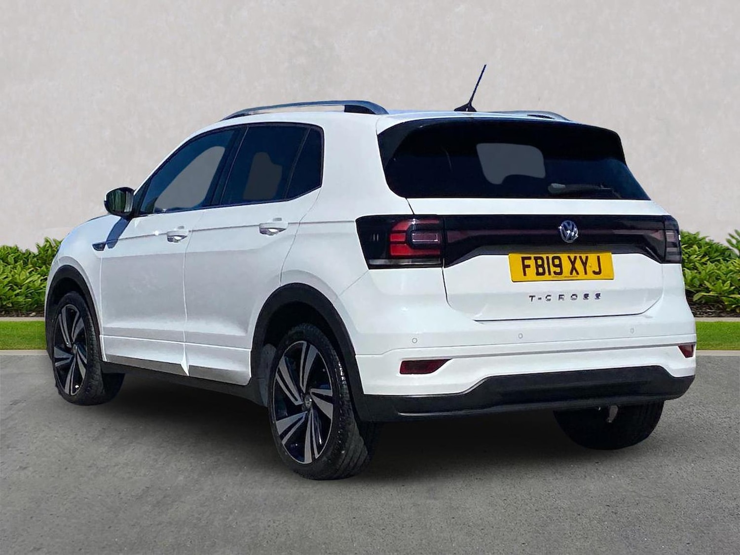 Used Volkswagen T-Cross 2019 for sale - 78194744: Photo 2