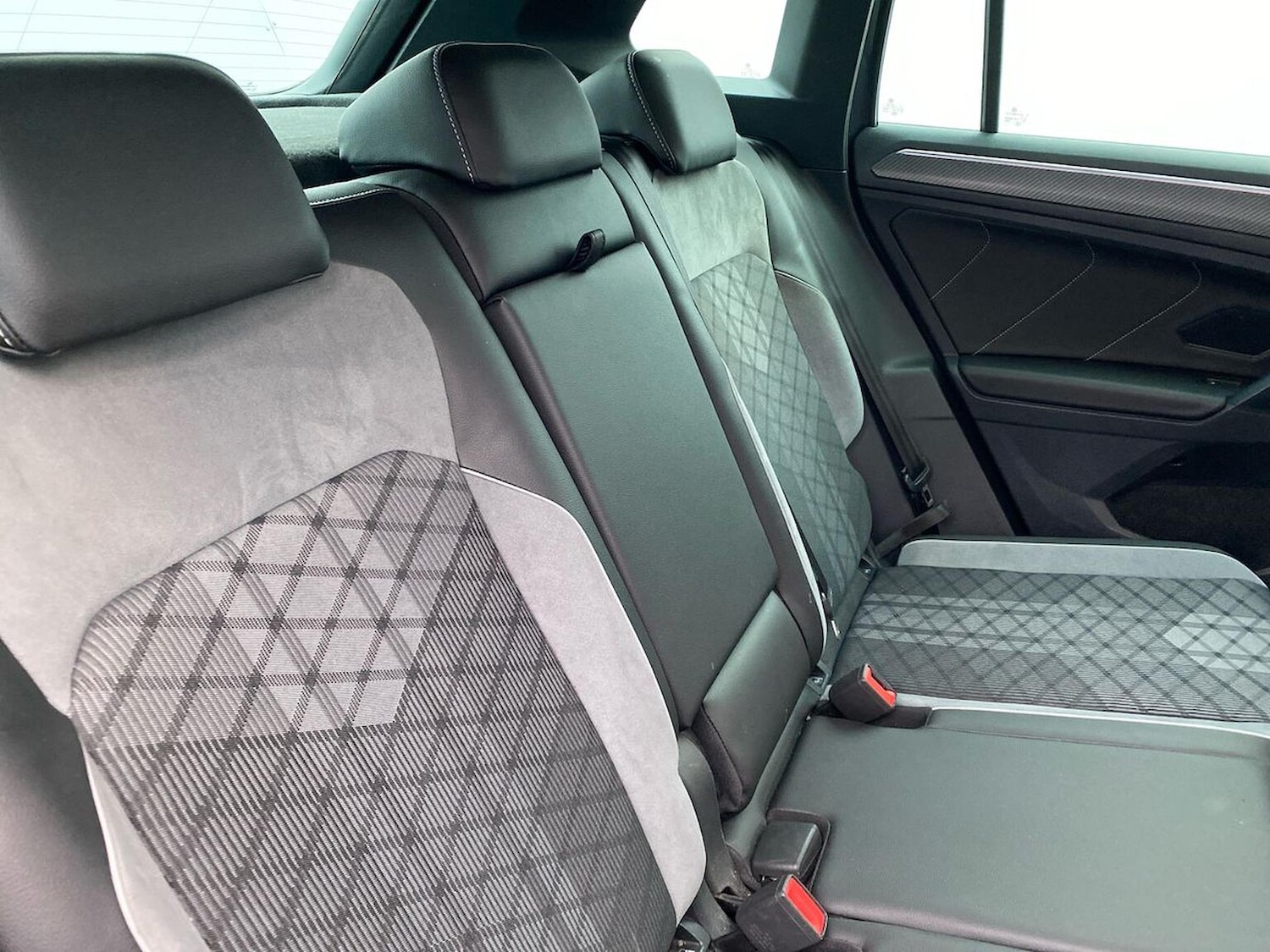 Used Volkswagen Tiguan 2022 for sale - 76387252: Photo 16