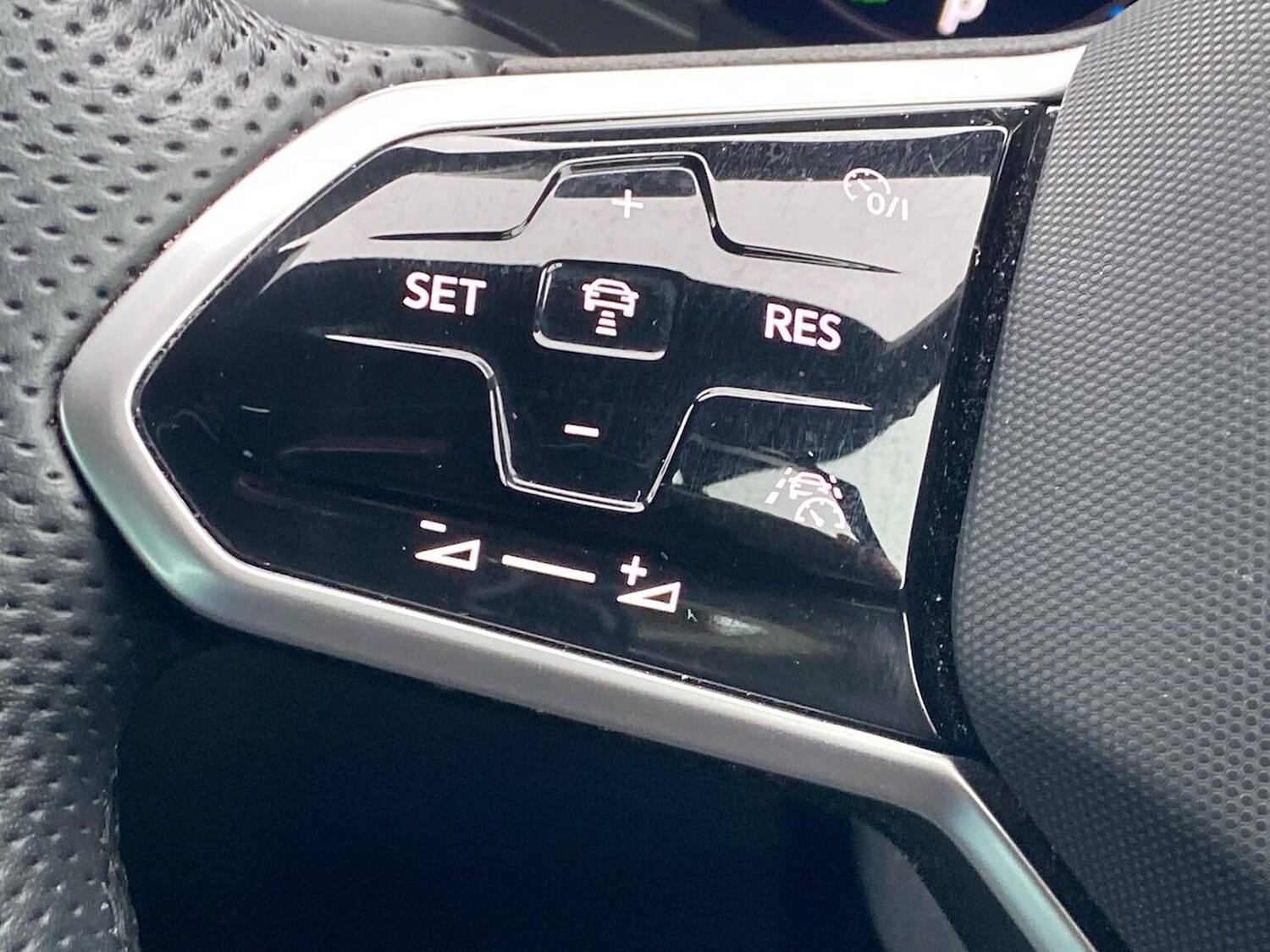 Used Volkswagen Tiguan 2023 for sale - 78195933: Photo 27