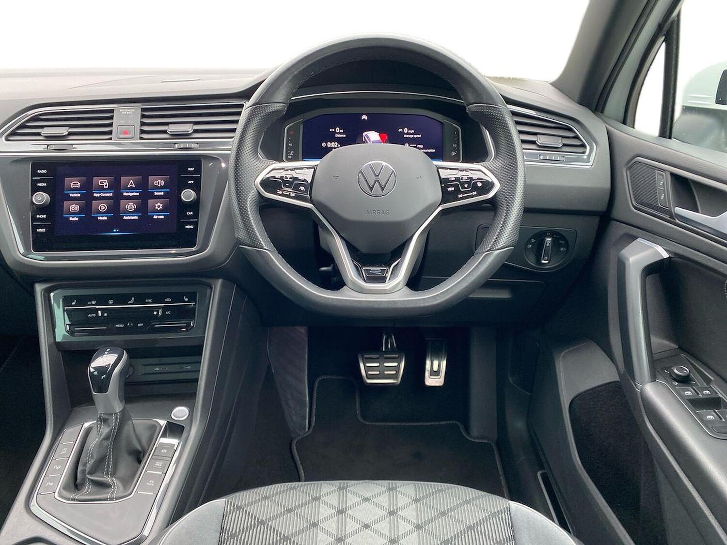 Used Volkswagen Tiguan 2023 for sale - 78195933: Photo 9