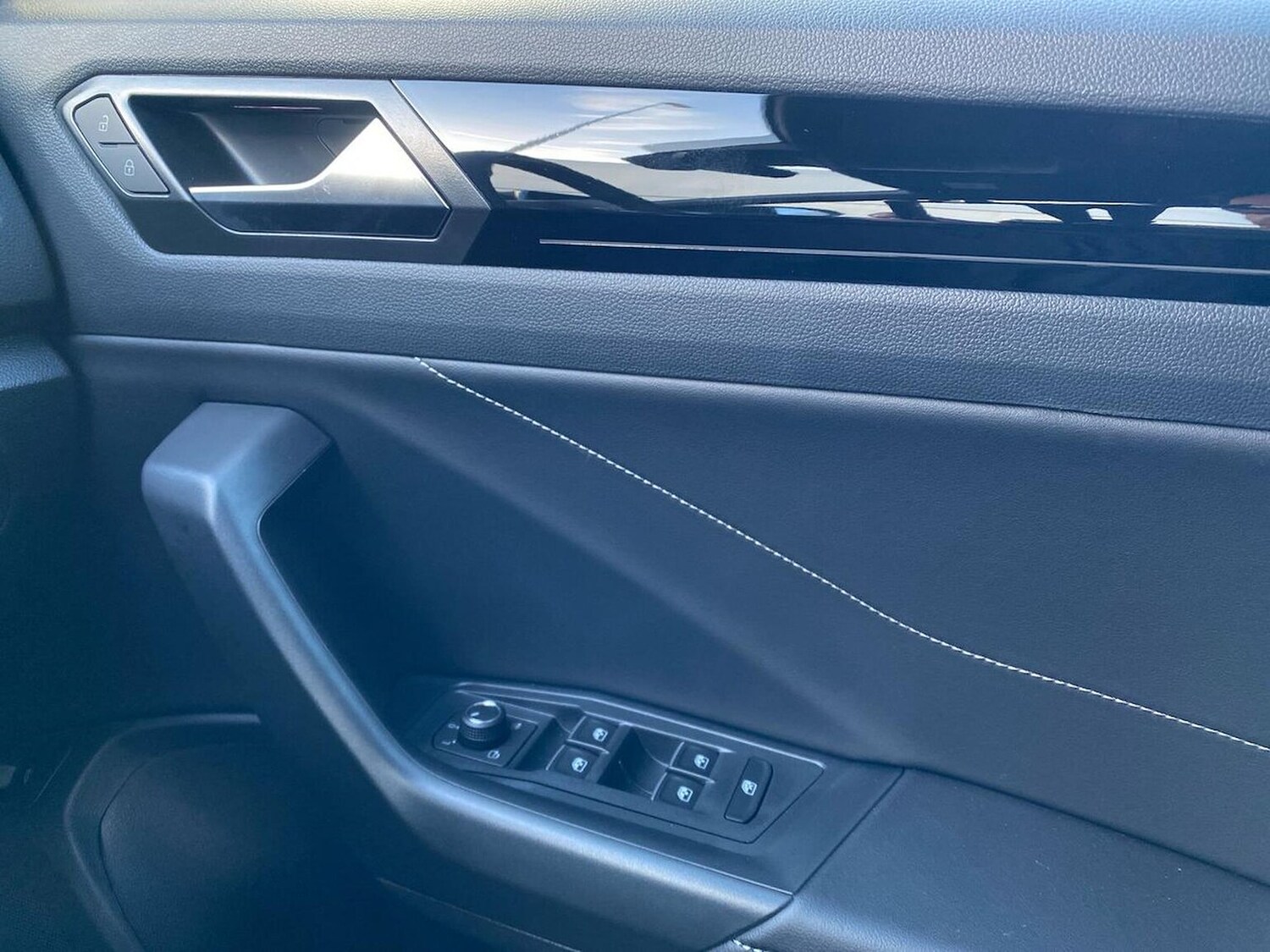 Used Volkswagen T-Roc 2025 for sale - 77488121: Photo 21