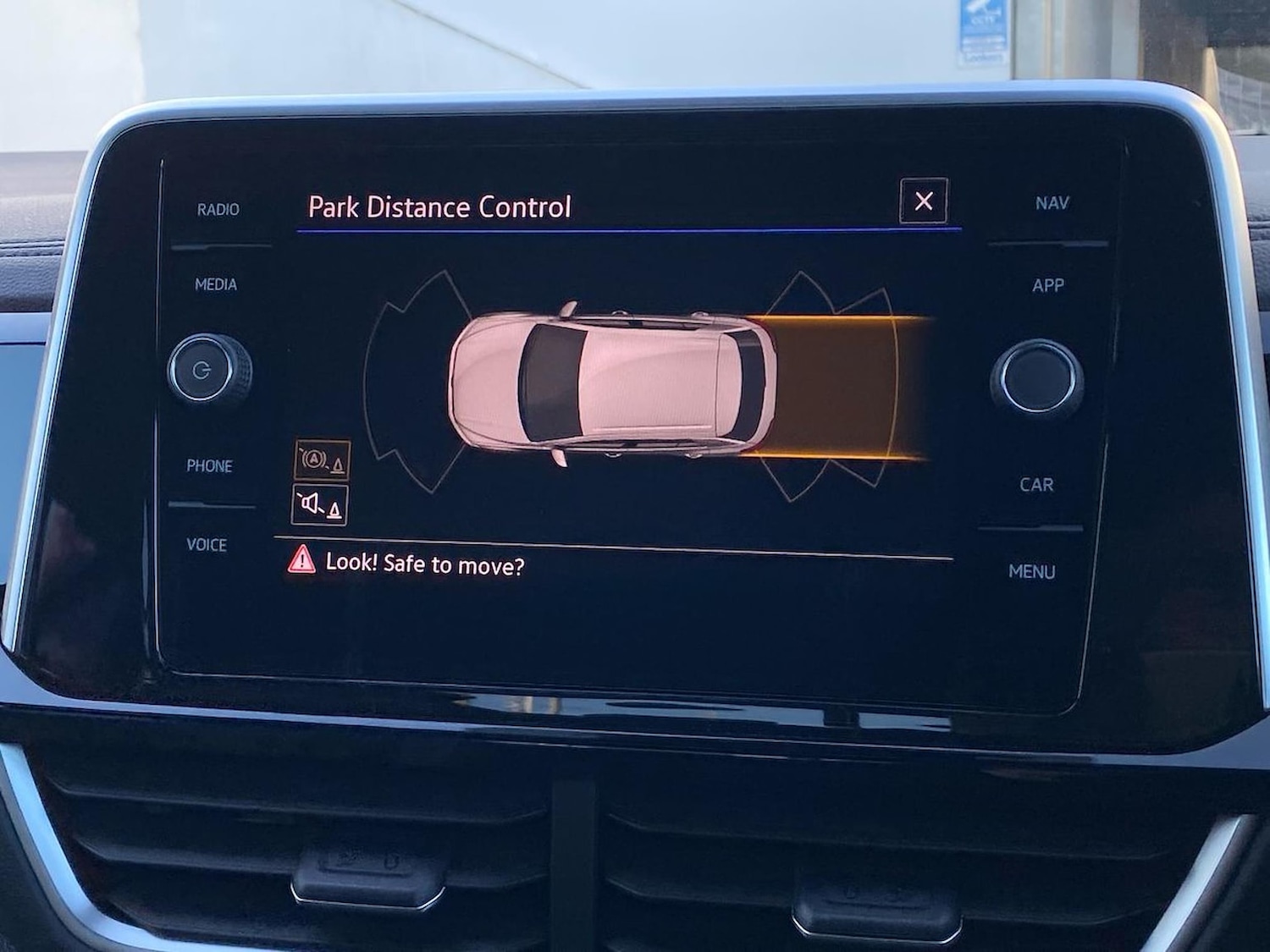 Used Volkswagen T-Roc 2025 for sale - 77488121: Photo 23