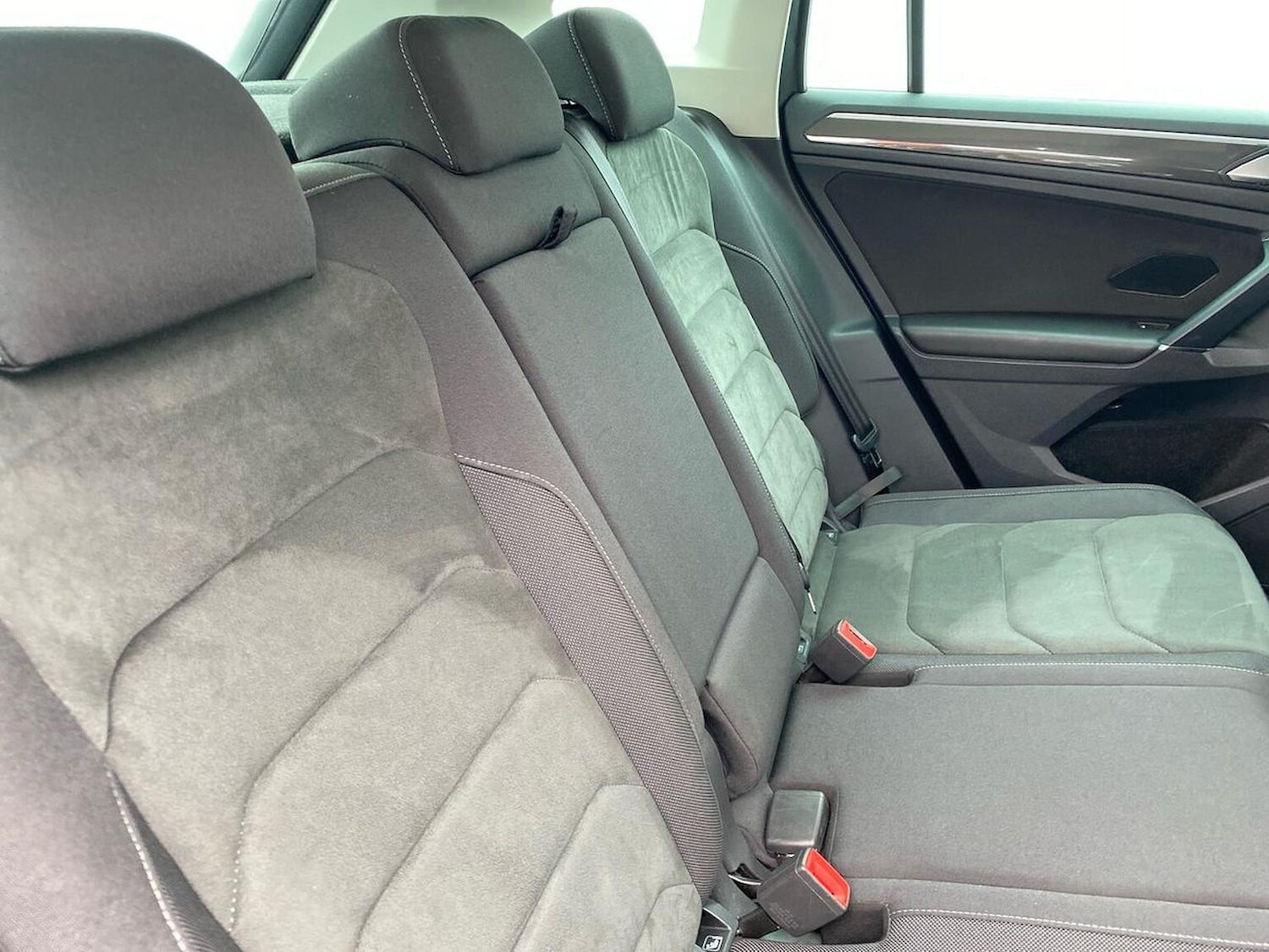 Used Volkswagen Tiguan 2018 for sale - 76011042: Photo 16