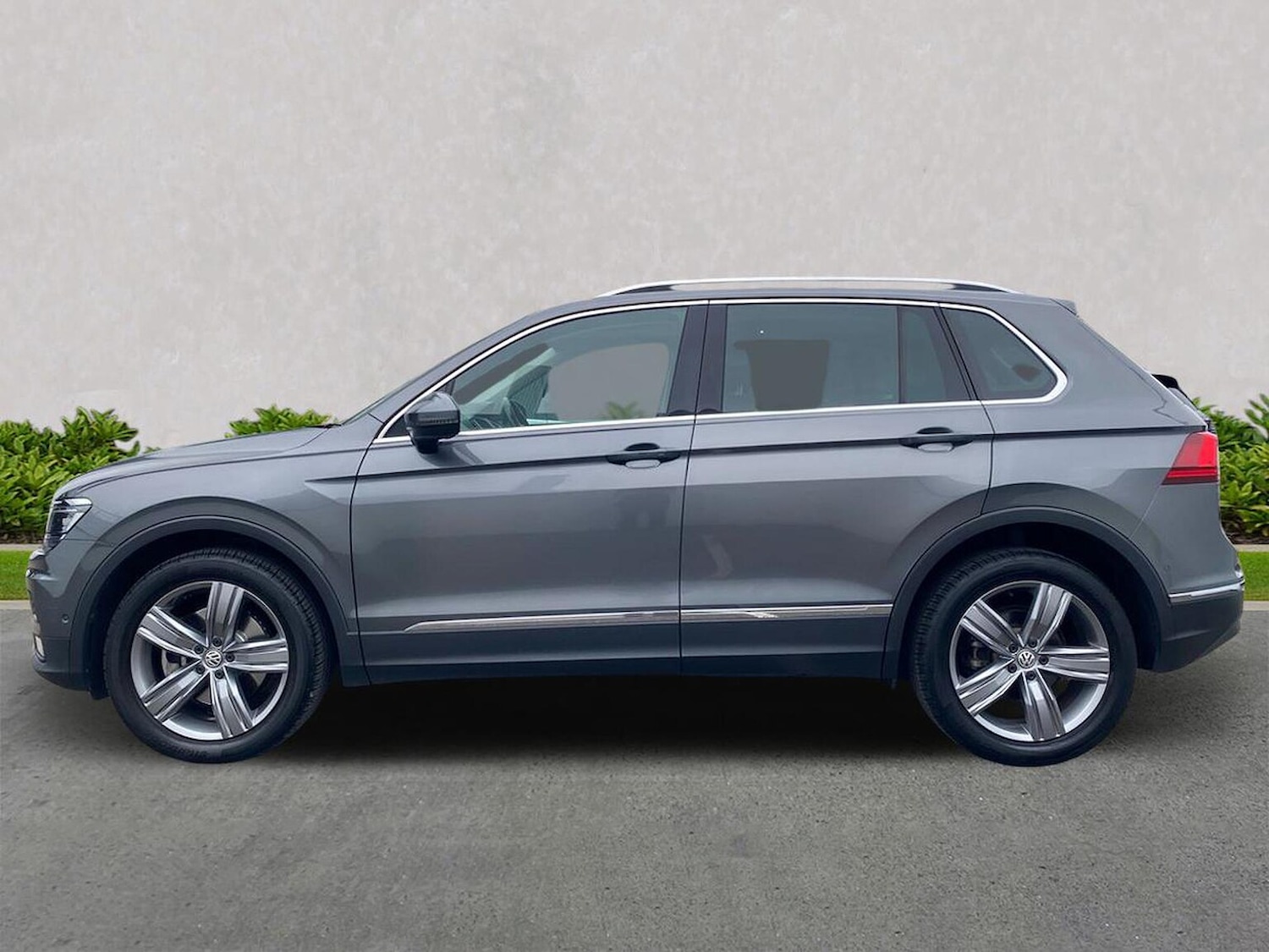 Used Volkswagen Tiguan 2018 for sale - 76011042: Photo 19