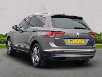 Used Volkswagen Tiguan 2018 for sale - 76011042: Photo 2