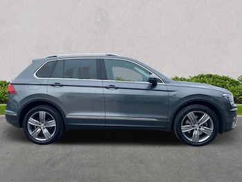 Used Volkswagen Tiguan 2018 for sale - 76011042: Photo 3
