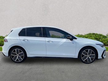 Used Volkswagen Golf 2026 for sale - 78766001: Photo
