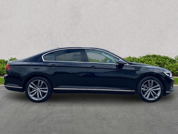 Used Volkswagen Passat 2019 for sale - 78415059: Photo