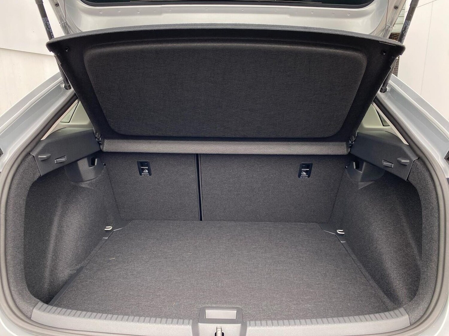 Used Volkswagen Taigo 2025 for sale - 76144296: Photo 17