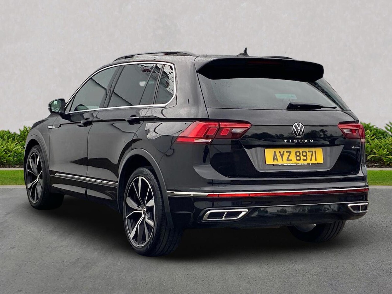 Used Volkswagen Tiguan 2021 for sale - 75956703: Photo 2