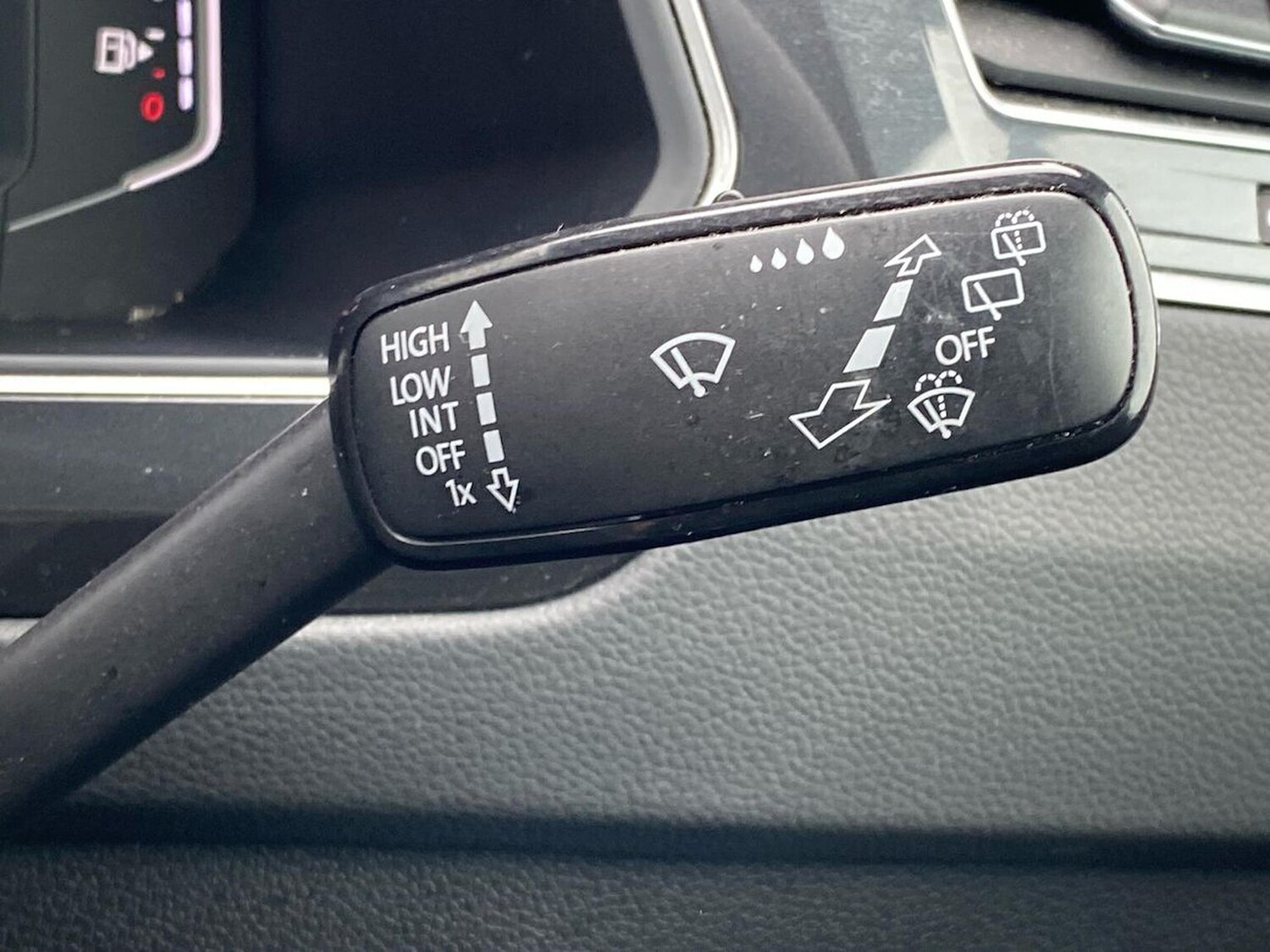 Used Volkswagen Tiguan 2021 for sale - 75956703: Photo 28