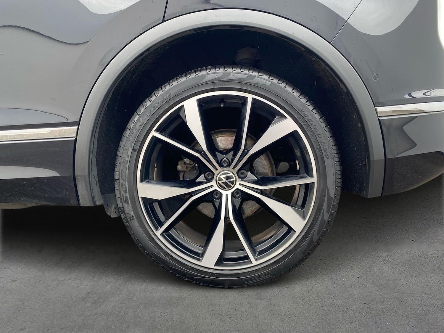 Used Volkswagen Tiguan 2021 for sale - 75956703: Photo 6