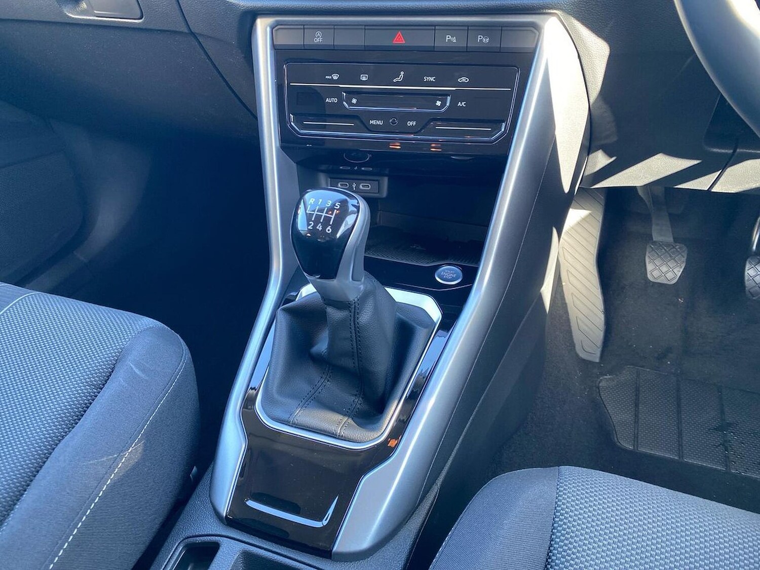 Used Volkswagen T-Roc 2025 for sale - 76142969: Photo 13