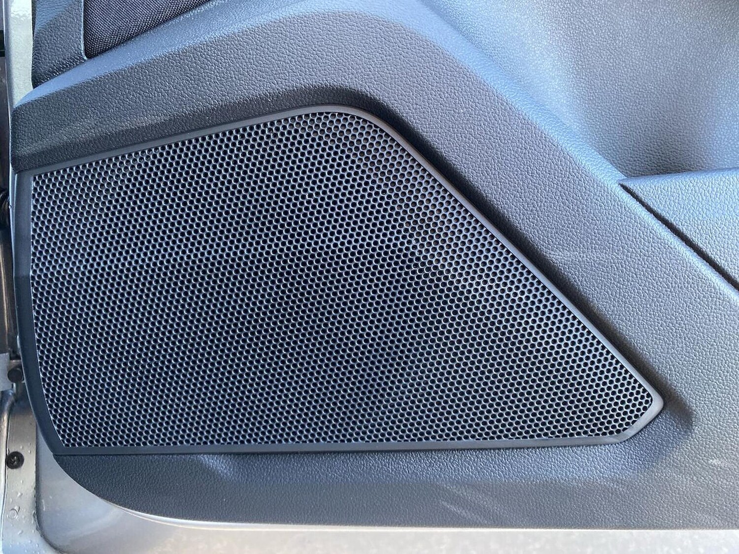 Used Volkswagen T-Roc 2025 for sale - 76142969: Photo 29