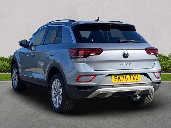 Used Volkswagen T-Roc 2025 for sale - 76142969: Photo 2