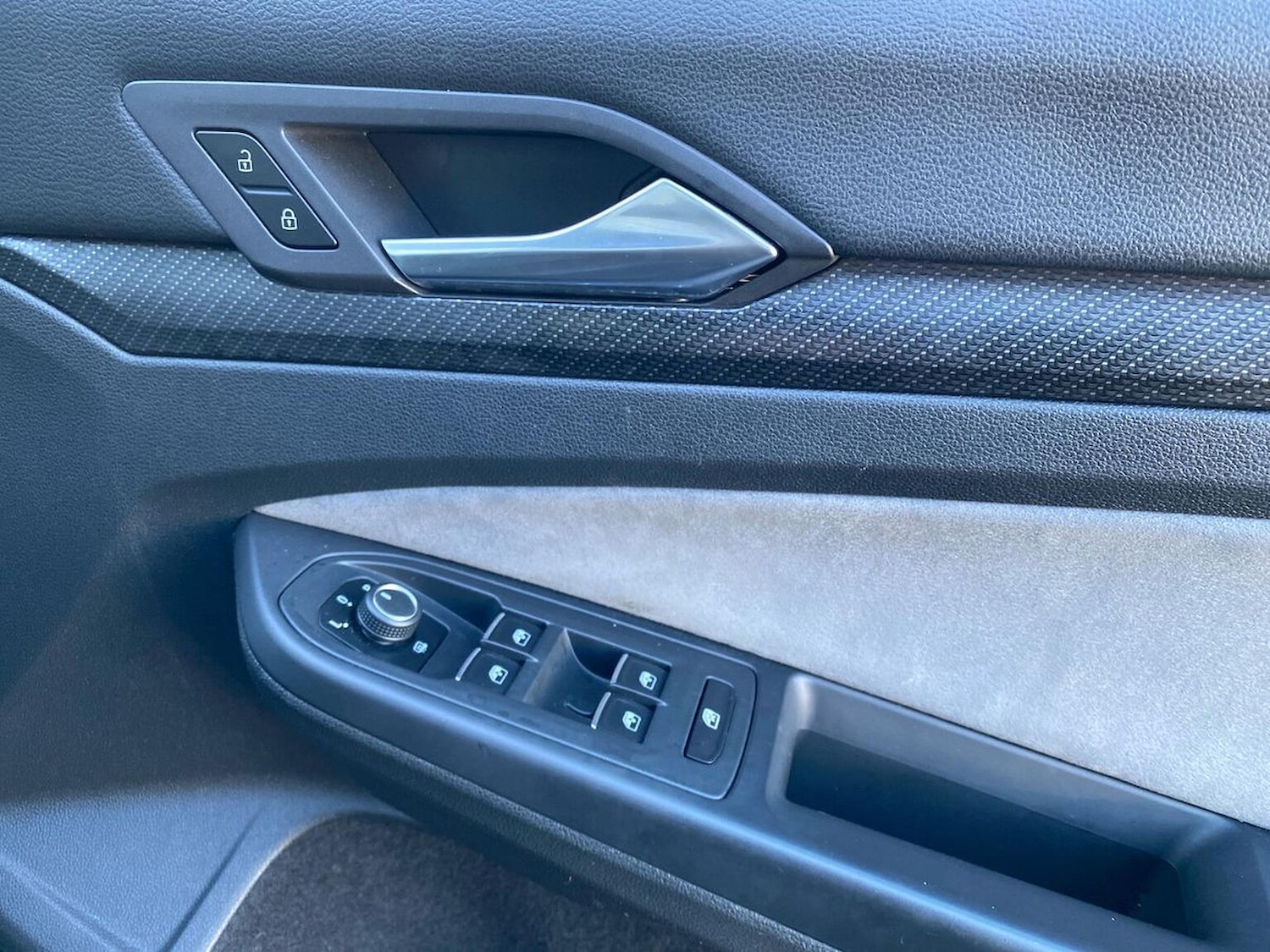 Used Volkswagen Golf 2020 for sale - 76699543: Photo 21