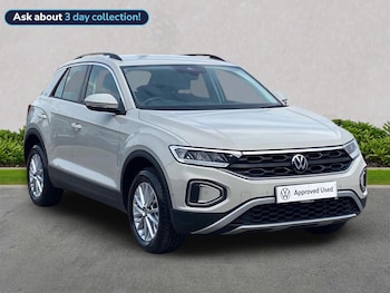 Used Volkswagen T-Roc 2023 for sale - 79419313: Photo