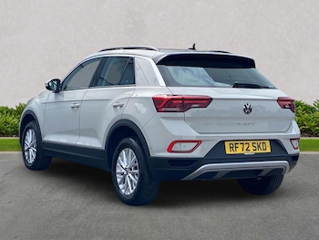 Used Volkswagen T-Roc 2023 for sale - 79419313: Photo