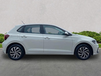 Used Volkswagen Polo 2023 for sale - 78914867: Photo