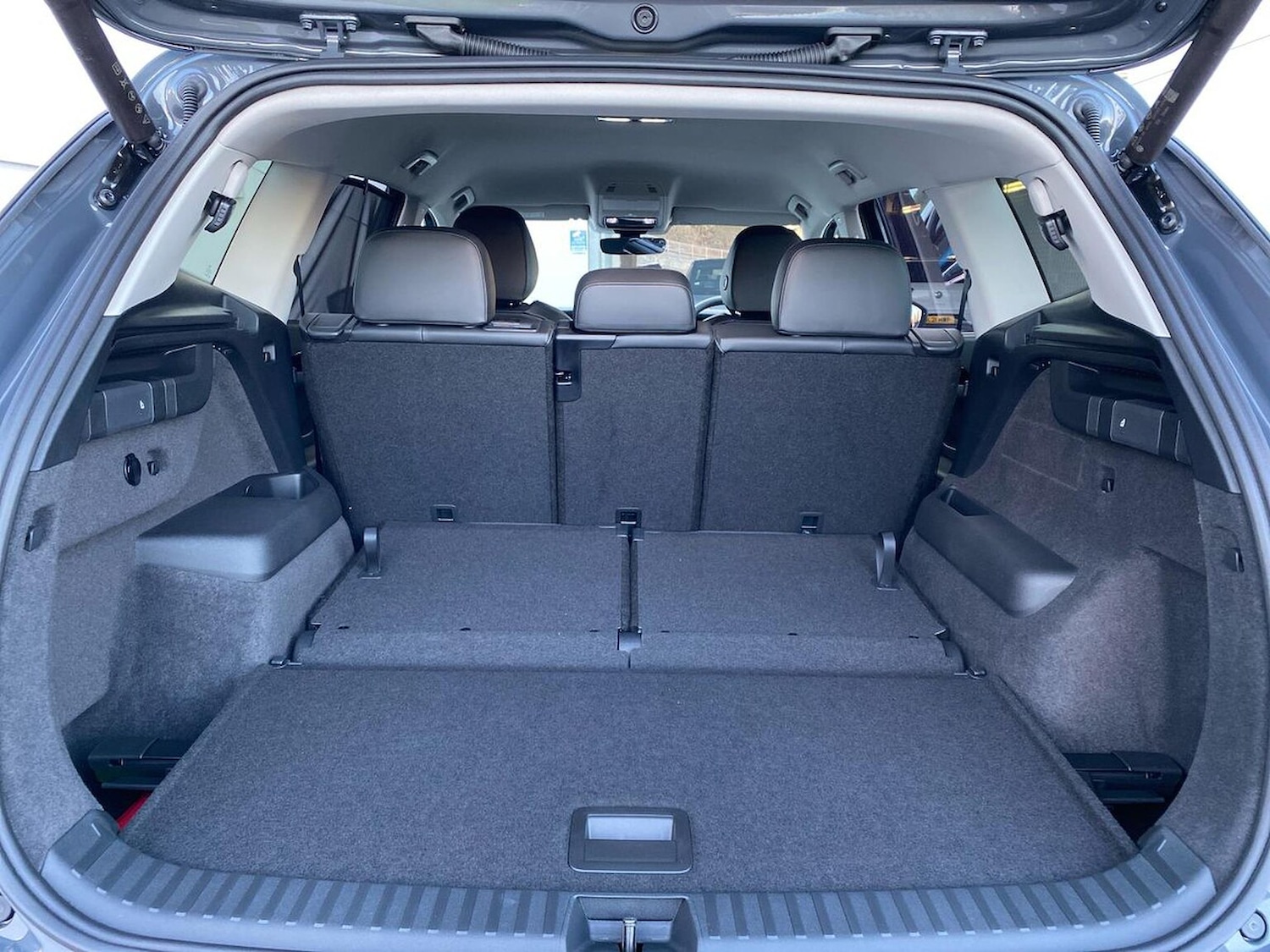 Used Volkswagen Touran 2025 for sale - 76725942: Photo 17