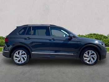 Used Volkswagen Tiguan 2023 for sale - 79114984: Photo