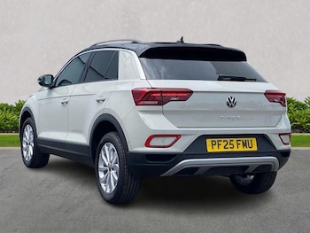 Used Volkswagen T-Roc 2025 for sale - 75498258: Photo