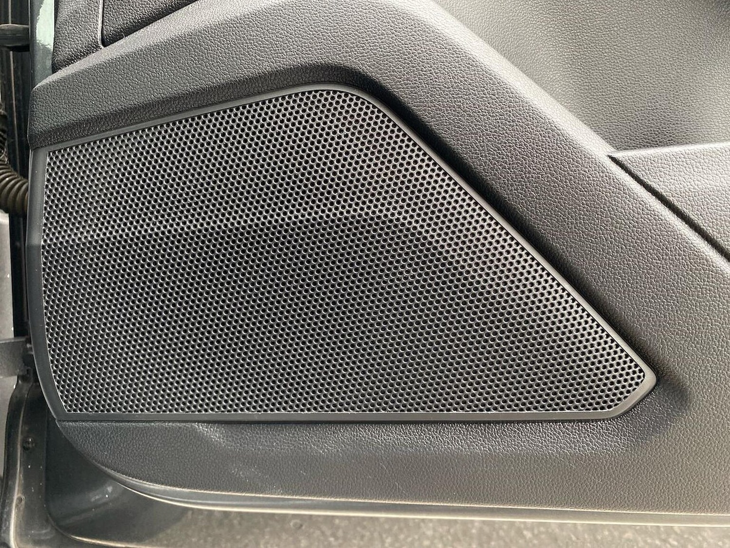 Used Volkswagen T-Roc 2020 for sale - 76693436: Photo 30