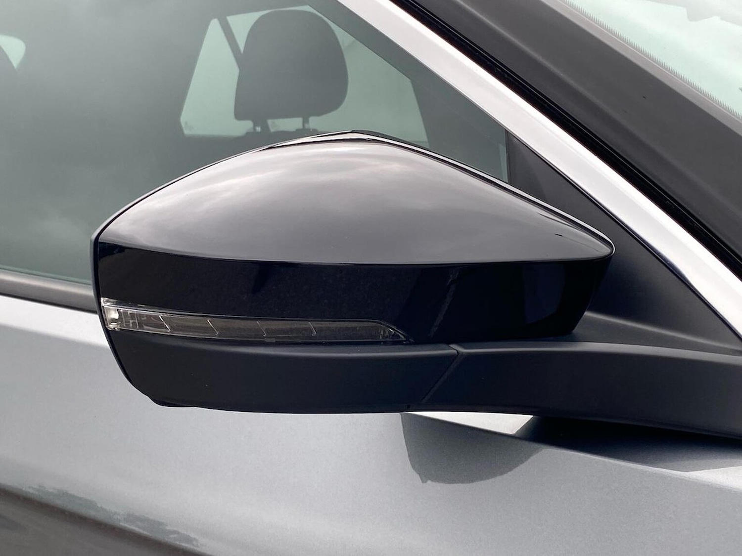 Used Volkswagen T-Roc 2020 for sale - 76693436: Photo 36