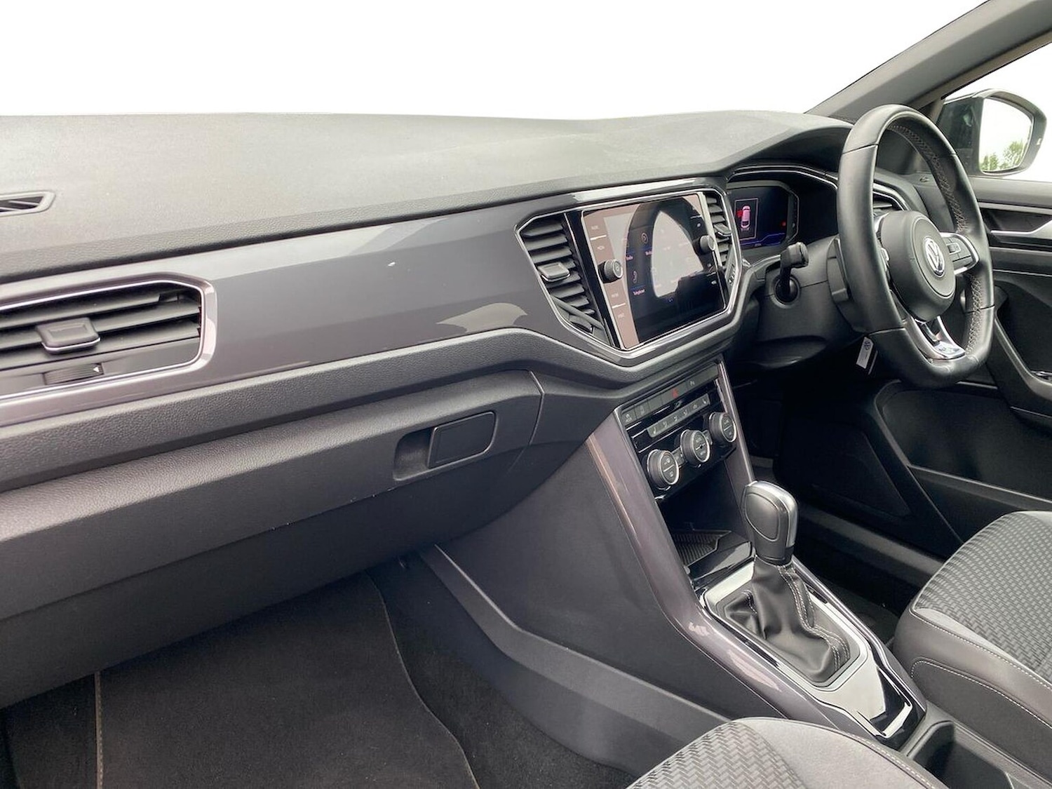 Used Volkswagen T-Roc 2020 for sale - 76693436: Photo 7