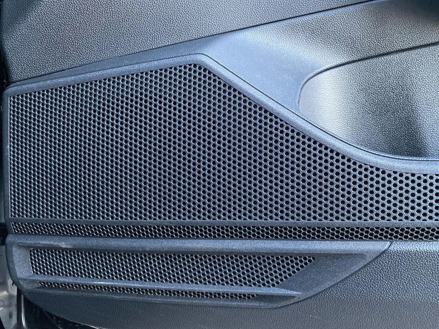 Used Volkswagen T-Cross 2022 for sale - 76643573: Photo 30