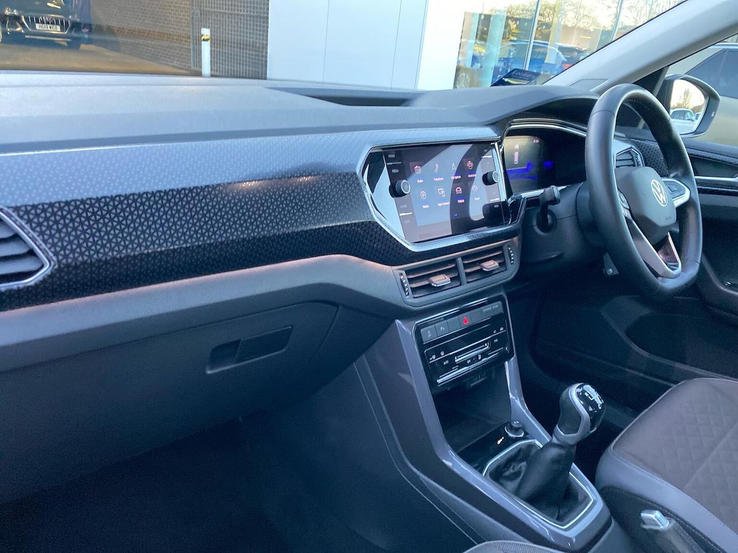 Used Volkswagen T-Cross 2022 for sale - 76643573: Photo 7