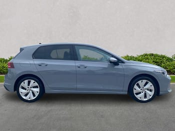 Used Volkswagen Golf 2025 for sale - 79639578: Photo