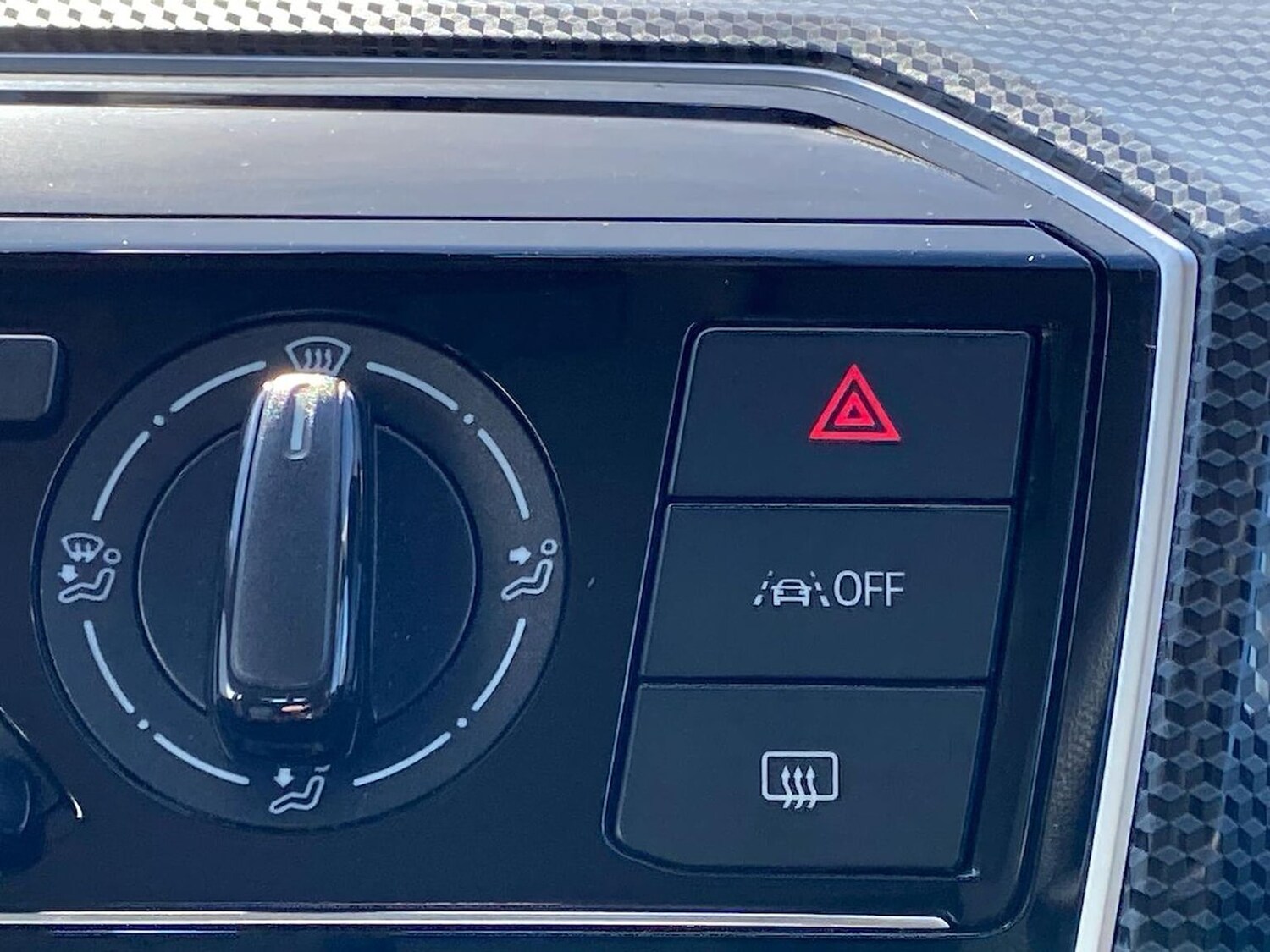 Used Volkswagen up! 2022 for sale - 78195952: Photo 22