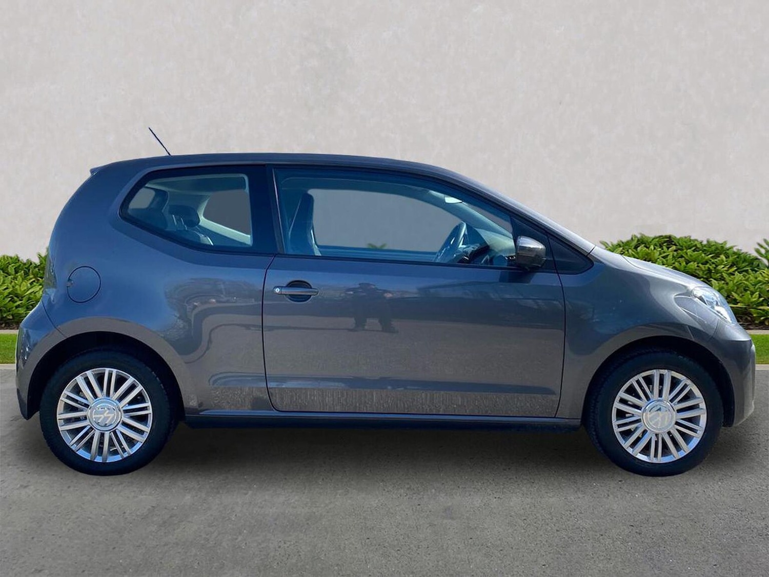 Used Volkswagen up! 2022 for sale - 78195952: Photo 3
