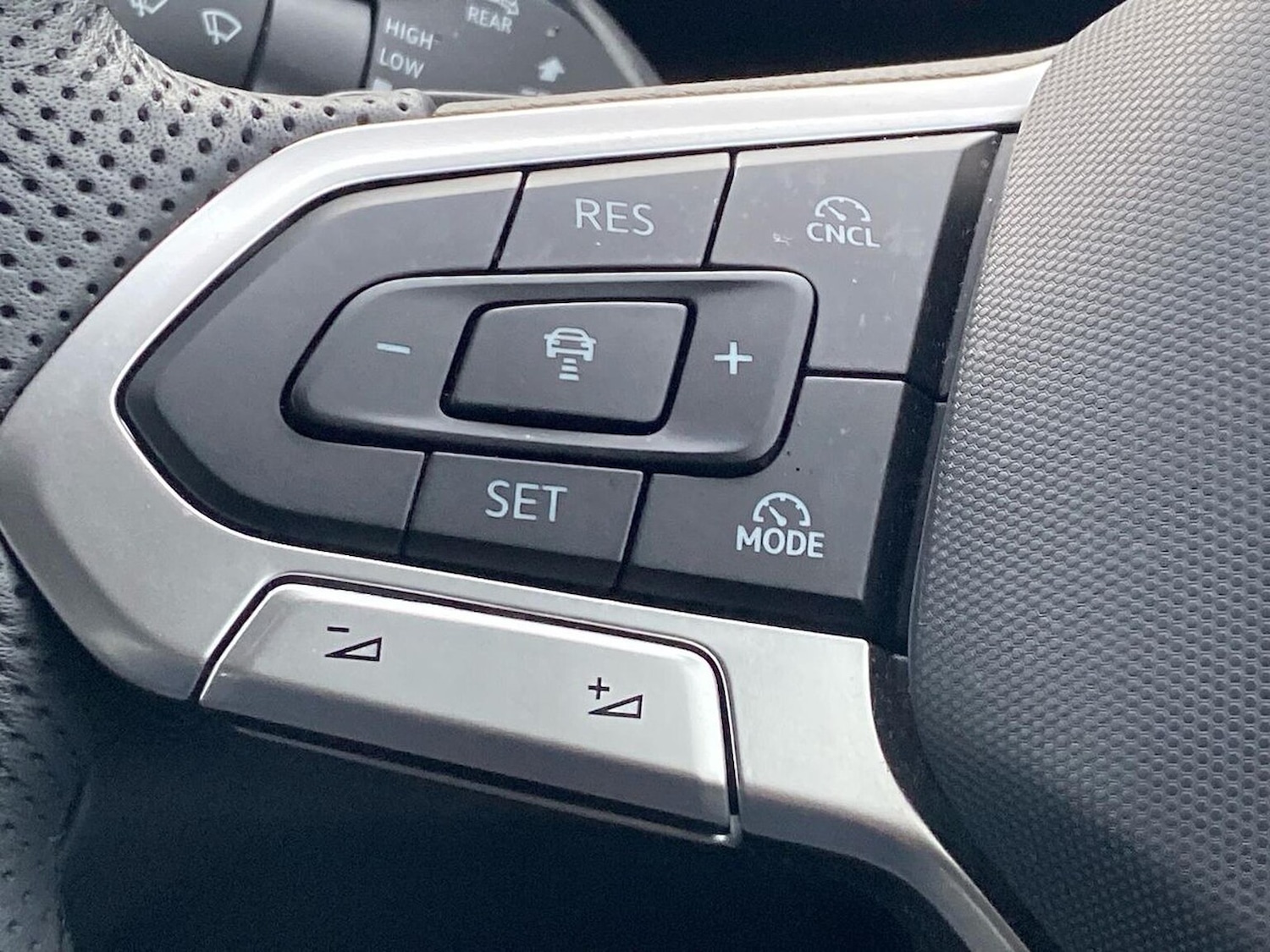 Used Volkswagen Tiguan 2025 for sale - 77488133: Photo 27