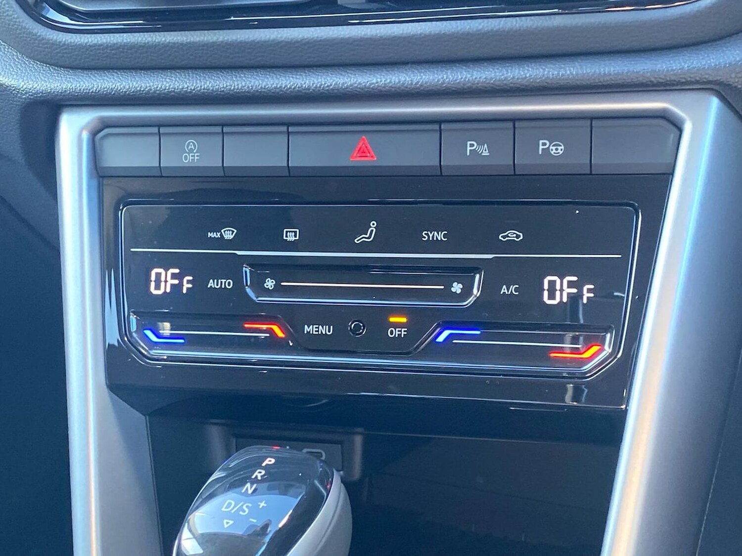 Used Volkswagen T-Roc 2026 for sale - 78195966: Photo 12