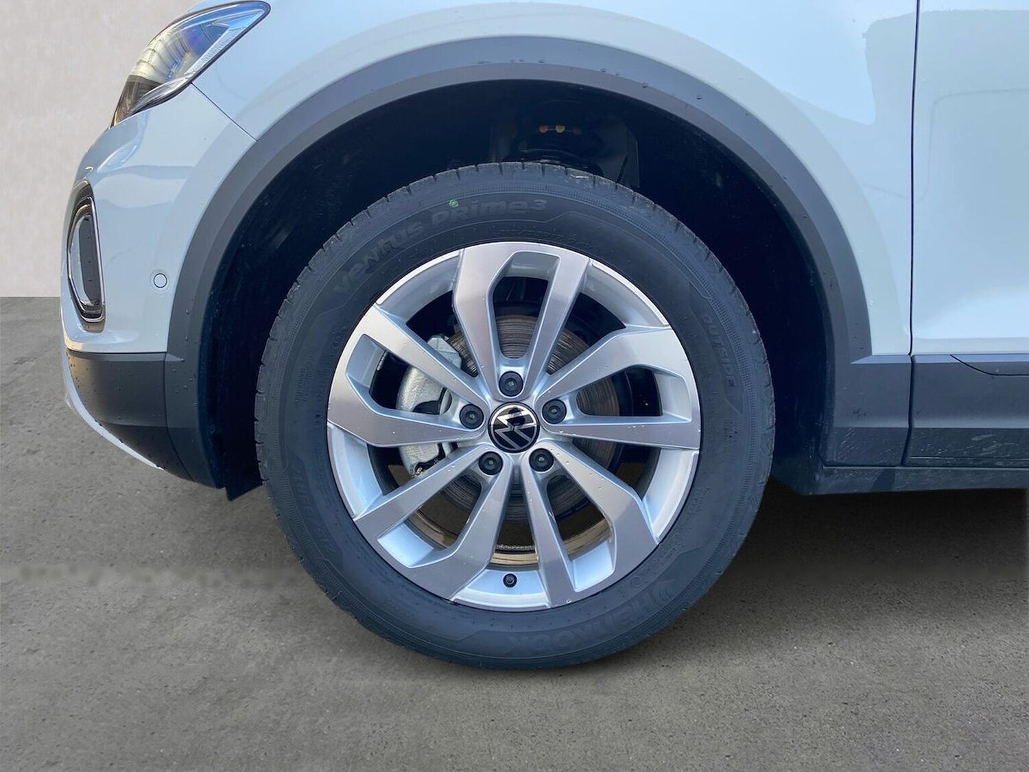 Used Volkswagen T-Roc 2026 for sale - 78195966: Photo 6