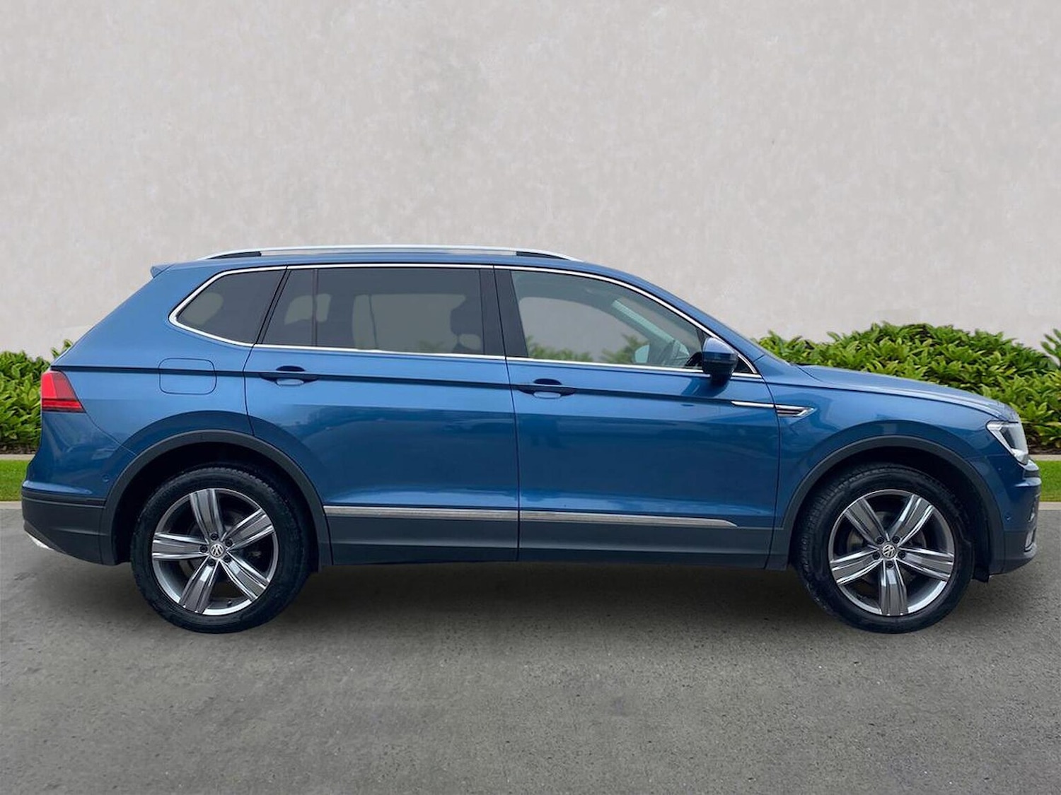 Used Volkswagen Tiguan Allspace 2020 for sale - 76713211: Photo 3