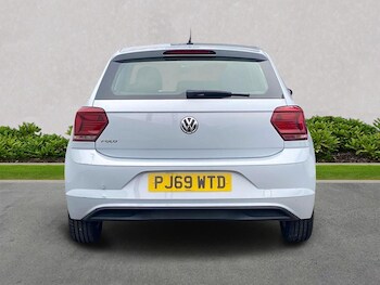 Used Volkswagen Polo 2019 for sale - 78698608: Photo