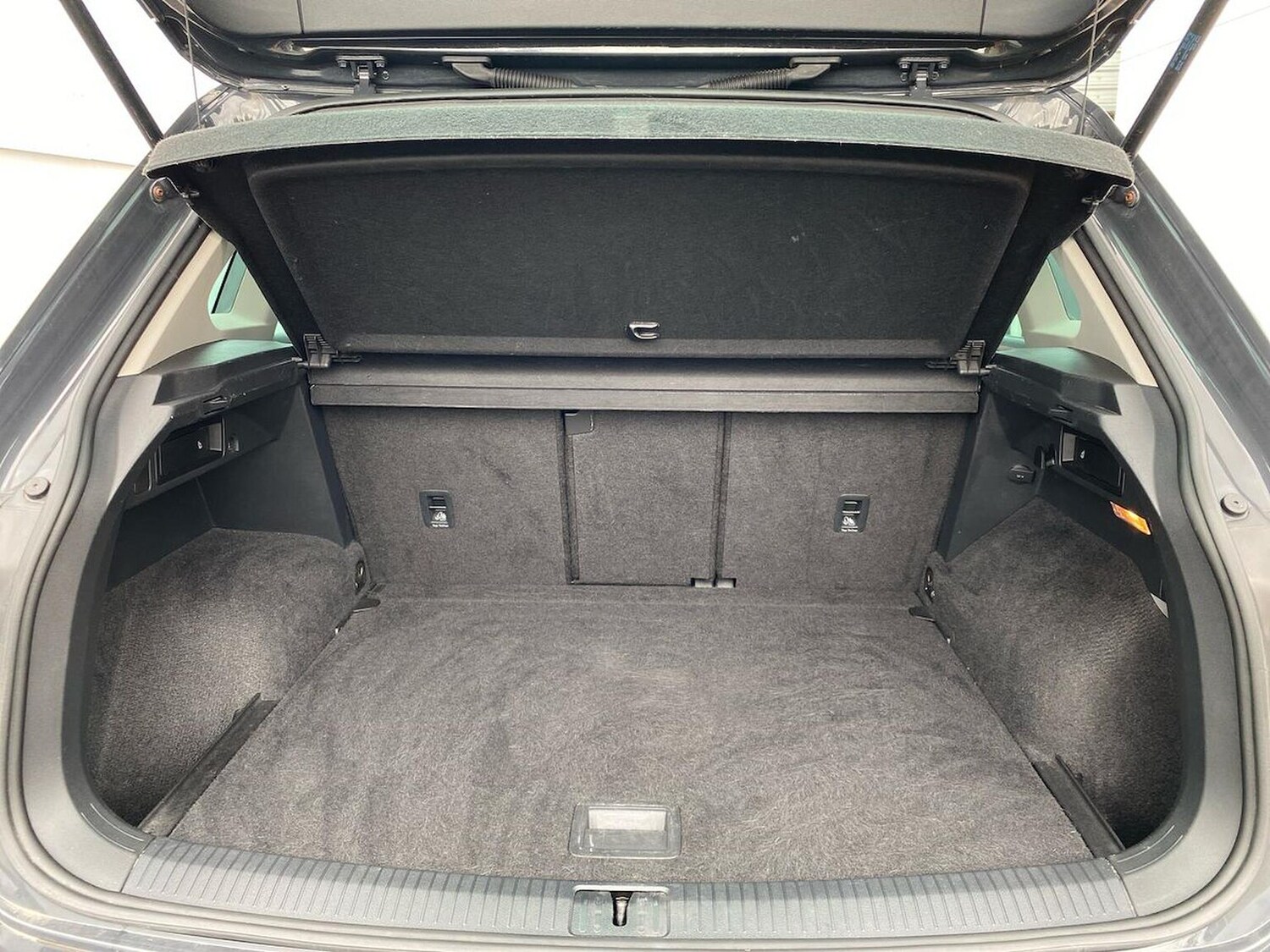 Used Volkswagen Tiguan 2019 for sale - 75956436: Photo 17