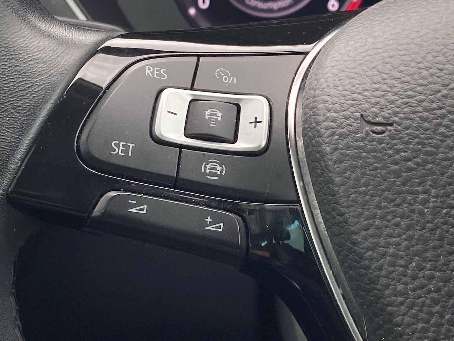 Used Volkswagen Tiguan 2019 for sale - 75956436: Photo 27