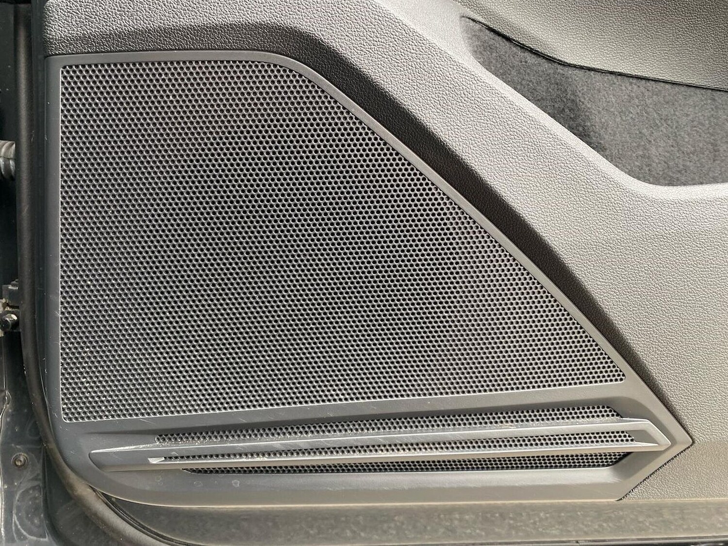 Used Volkswagen Tiguan 2019 for sale - 75956436: Photo 31